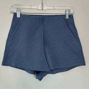 NWT Lululemon Ribbed Softstreme High-Rise Short 2" Size 4 Oasis Blue